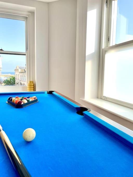 Ferienwohnung Royal Harbour Retreat Sea Views & Pool Table Ramsgate Exterior foto